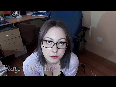 ❤️ Noia sexy amb ulleres xucla un consolador profundament davant la càmera ❌ Fota al ca.pornobot.ru