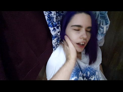 ❤️ Vaig trobar la meva germana a l'armari i la vaig ajudar a correr-se ❌ Fota al ca.pornobot.ru